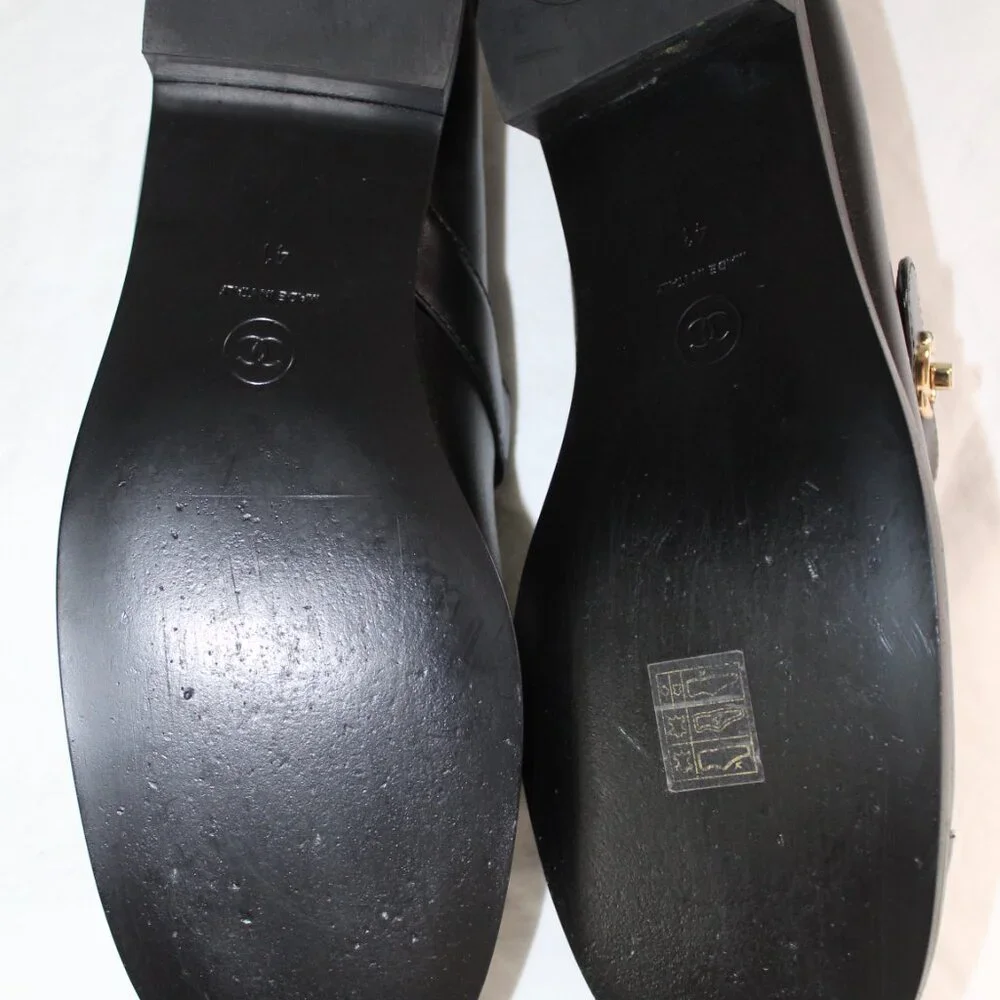 CHANEL Black Leather Mary Jane Flats with Gold CC Accent - Picture 9 of 16